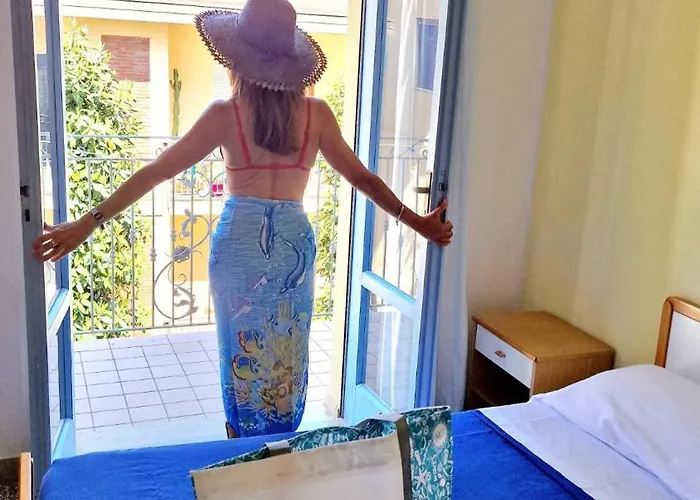 Clara Ξενοδοχείο